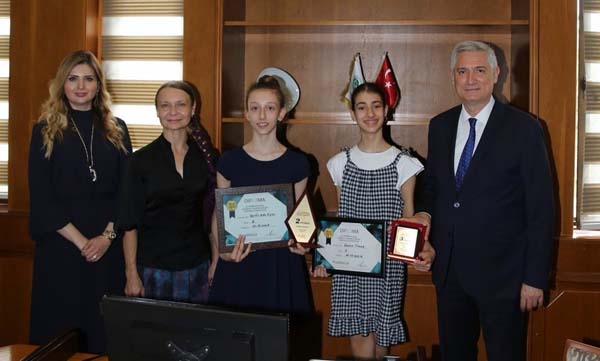 Çukurova Üniversitesi Devlet Konservatuvarı Ödüle Doymuyor