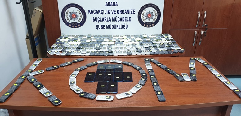 Kaçak cep telefonu operasyonu
