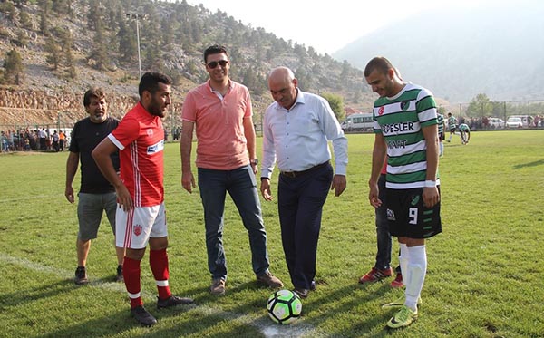 Karaisalı'da Futbol Şöleni Başlıyor