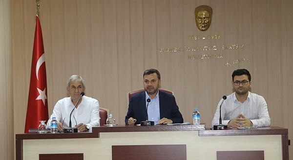Yüreğir belediyesi araç filosunu genişletiyor