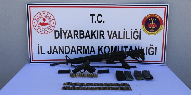Diyarbakır'da 2 terörist etkisiz hale getirildi
