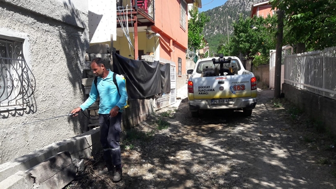 Pozantı’da ilaçlama çalışmaları gerçekleştirildi