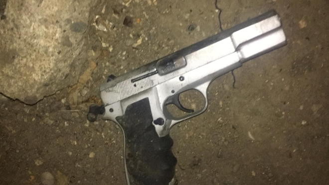 Polis ruhsatsız silaha geçit vermiyor