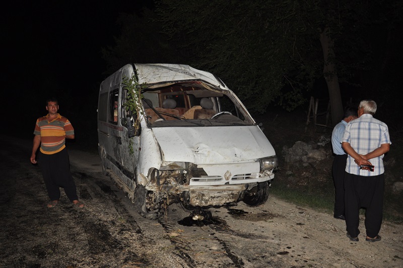 Yine tarım işçileri minibüs kazası: 1 ölü, 5 yaralı