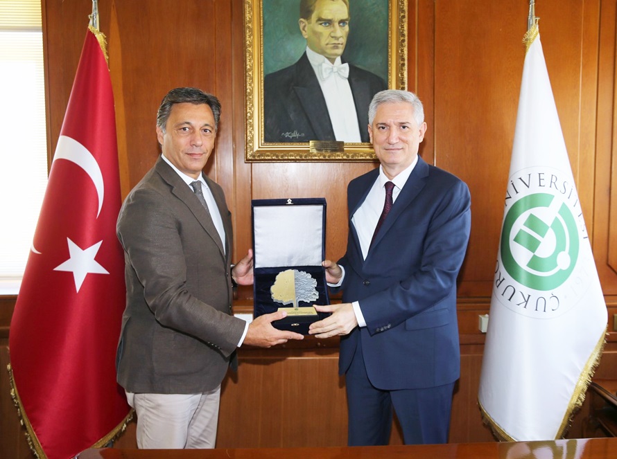 Çukurova Üniversitesine ‘En Yeşil Ofis’ Plaketi Takdim Edildi