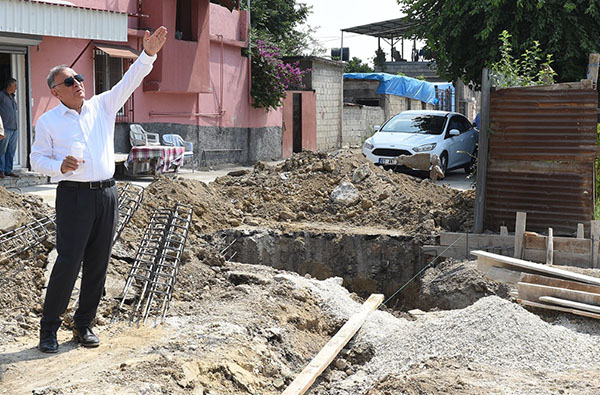 Başkan Akay Salmanbeyli’de