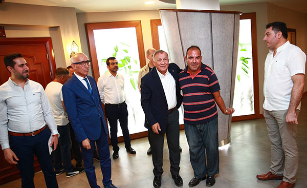 Seyhan’da bayramlaşma heyecanı