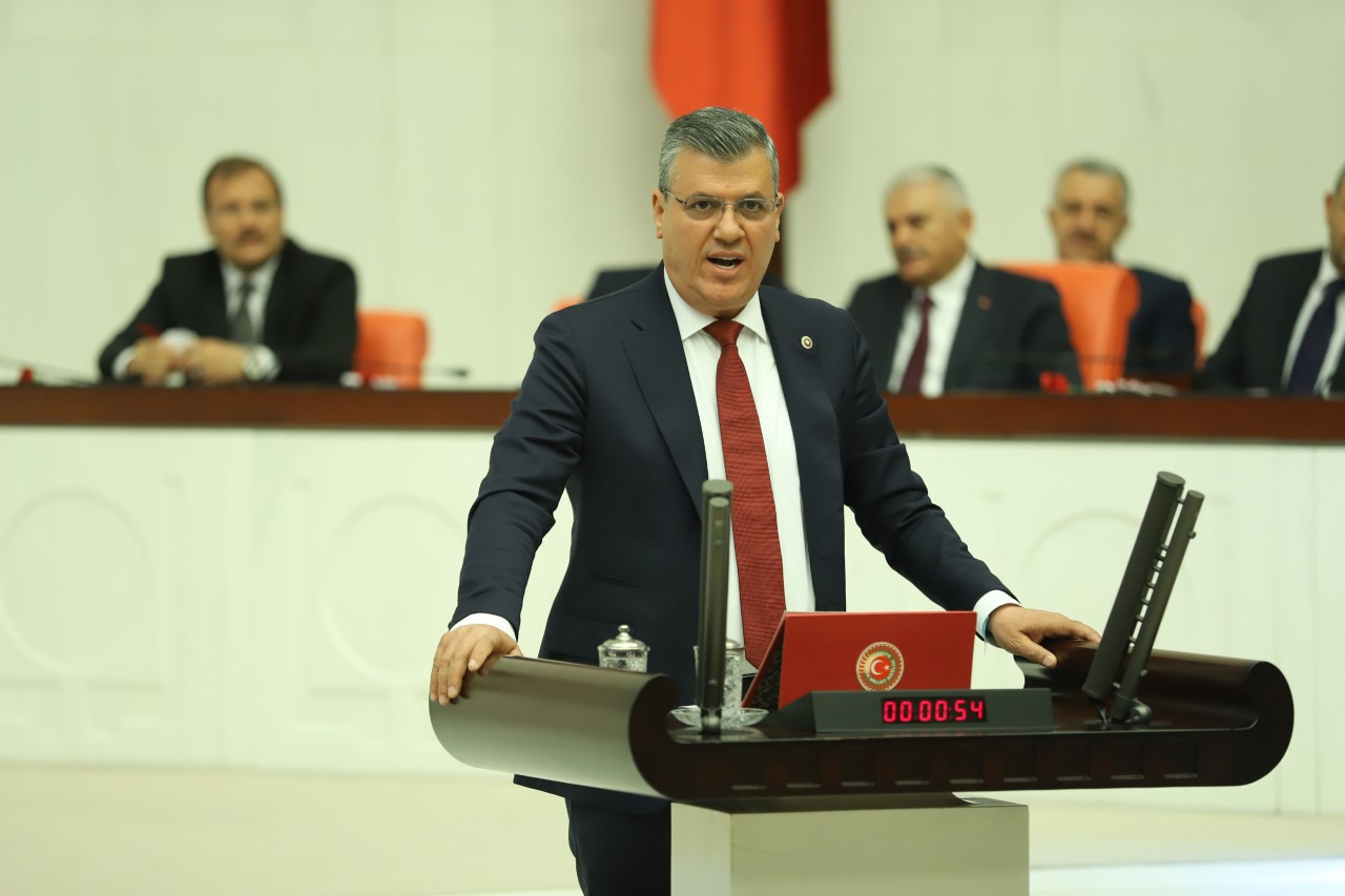 Ayhan Barut'tan yerel basına acil destek çağrısı