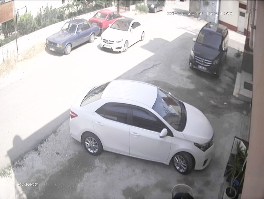 Böyle çaldı, böyle polise yakalandı