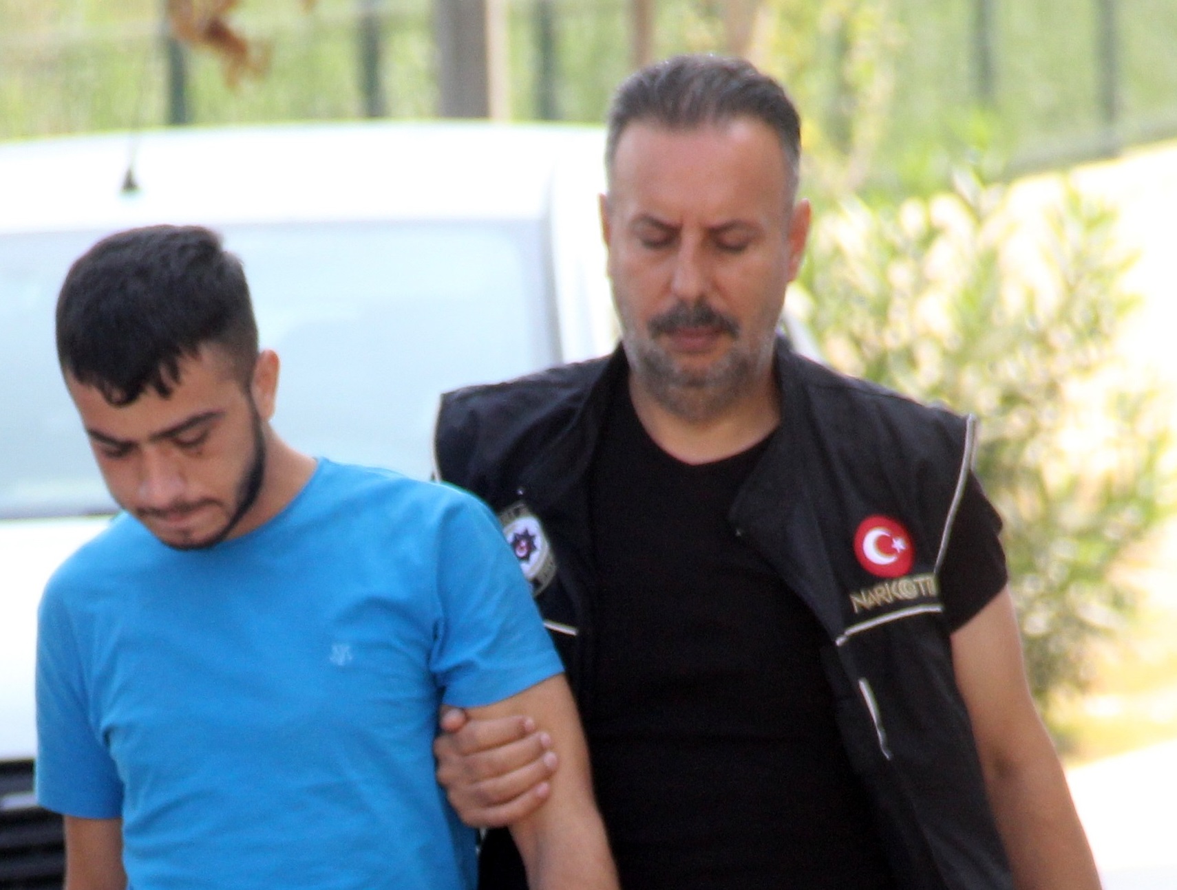 Adana'da iki torbacı tutuklandı