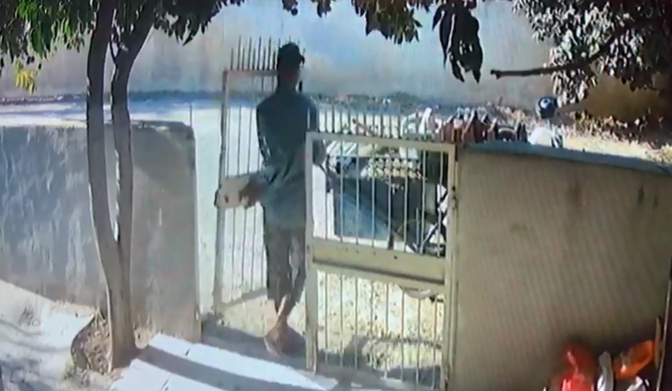 Hurdacı kapıyı böyle çaldı