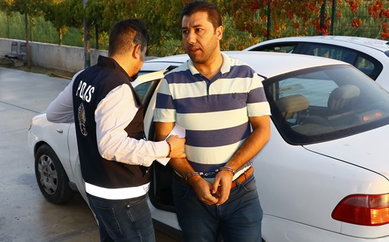 Şafak vakti FETÖ’ye baskın
