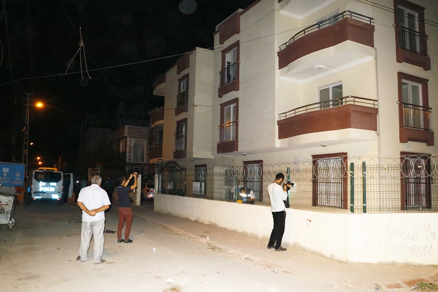 Husumetlilerin kavgası kanlı bitti: 2 yaralı