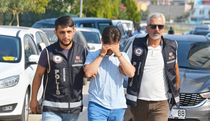 FETÖ'ye yardıma 2 yıl 1 ay hapis cezası