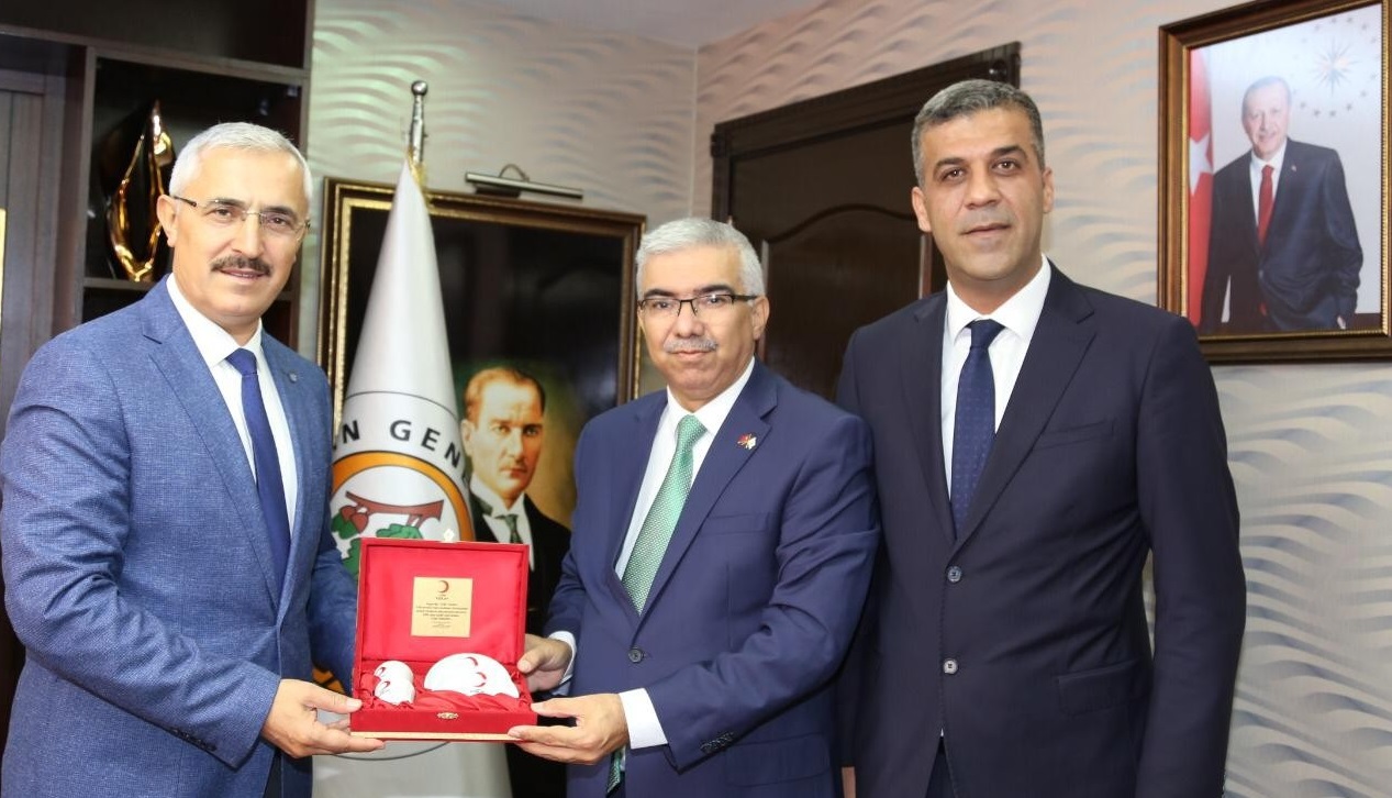 Kızılay, verilen her kan için bir fidan dikiyor