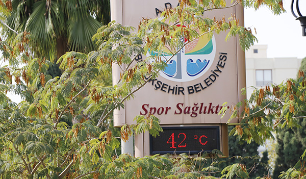Adana’da termometreler 42 dereceyi gördü