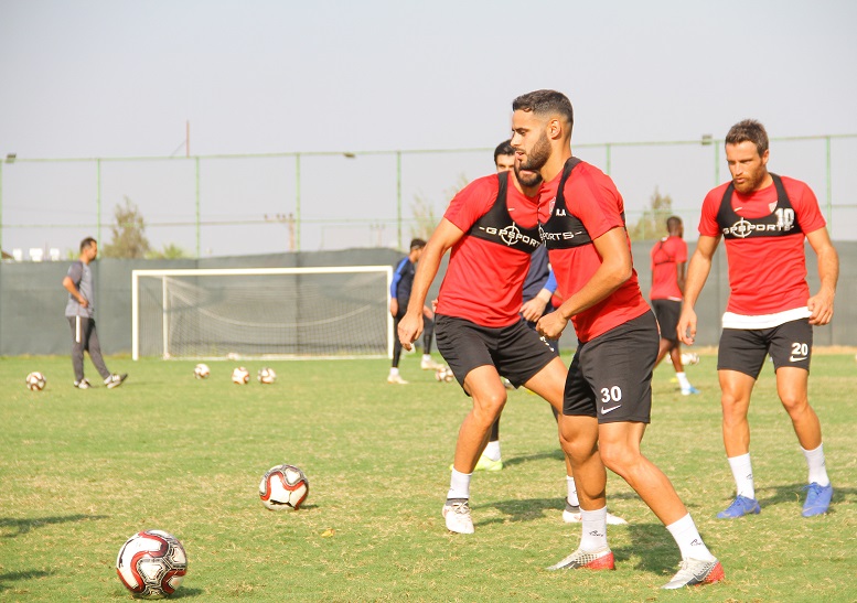 Hatayspor Adana Demirspor'u bekliyor