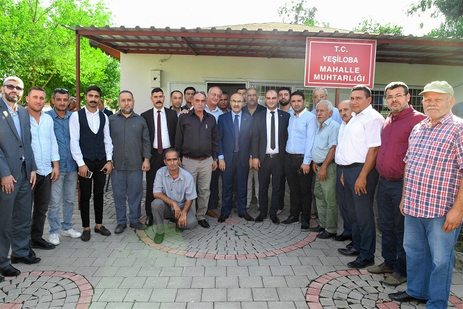 VALİ HALKIN ARASINDA