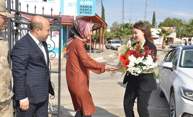 Sumbas'a kadın Kaymakam