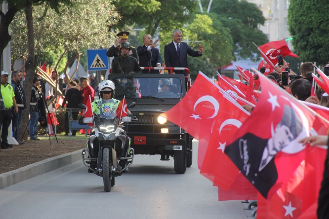 CUMHURİYET COŞKUSU