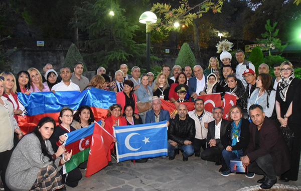 Türk Dünyası Karaisalı'da Buluştu