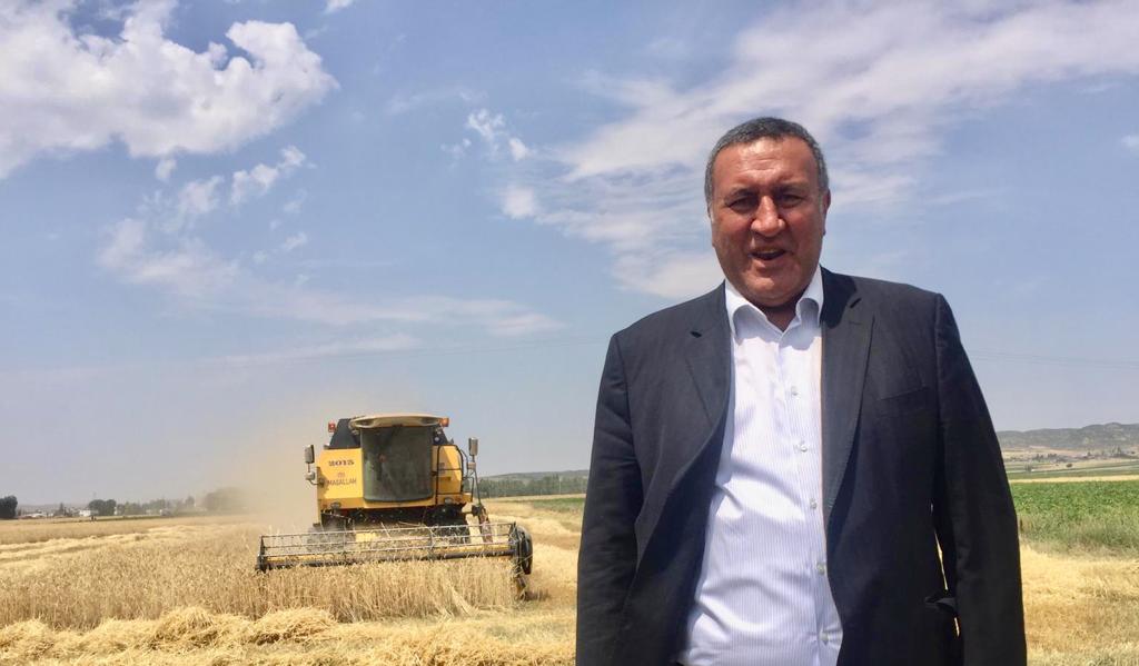 Gürer: “Çiftçi ve besici kıvranıyor”