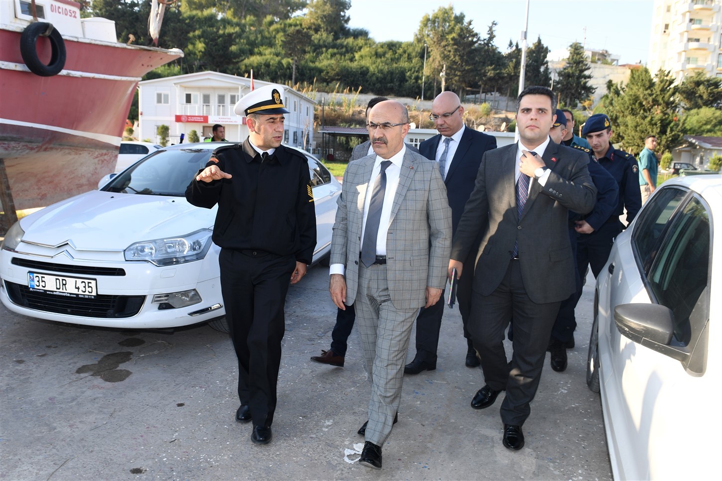 Vali Demirtaş: