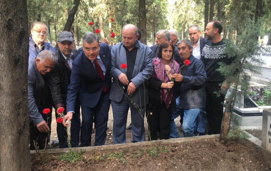 GÜMÜŞDAMLA MEZARI BAŞINDA ANILDI
