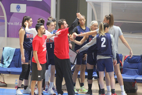 Adana Basketbol galibiyet arıyor