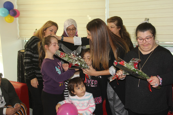 Bin 327 engelliye diş tedavisi