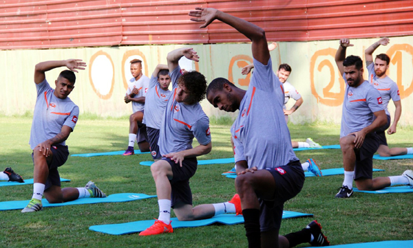 Adanaspor’da Karabükspor maçı hazırlıkları sürüyor