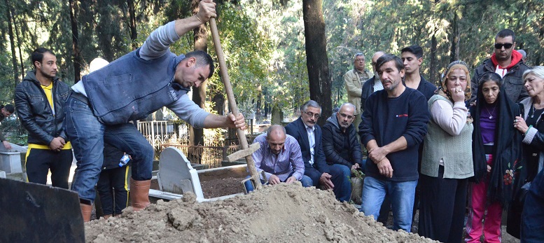 Zeliha Anneyi toprağa verdik