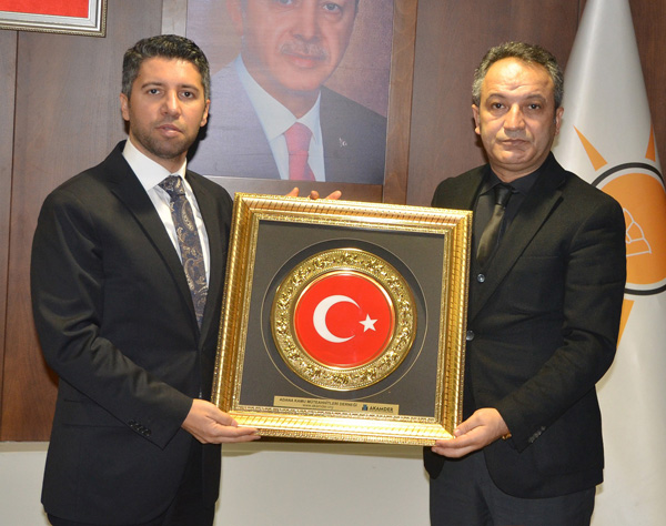 Ay'dan kamu müteahhitlerine destek