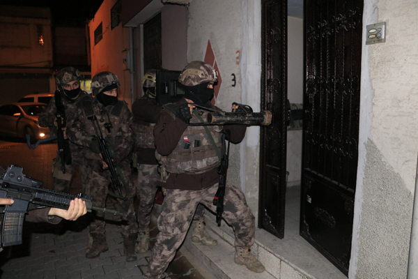 Şafak vakti baskın