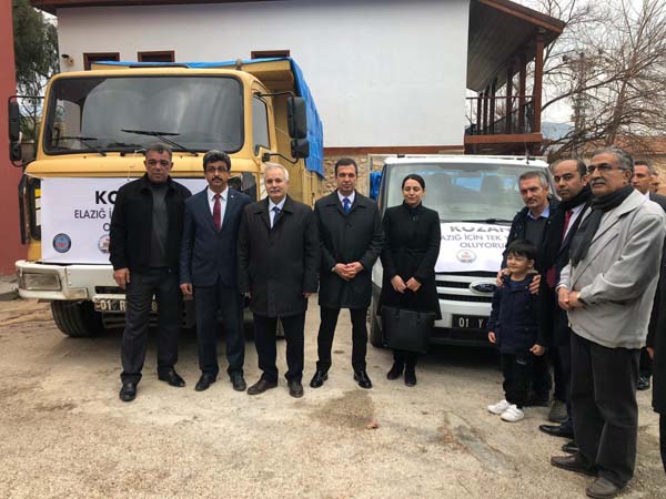 Kozan'dan depremzedelere iki kamyon yardım