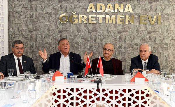Akay, Parlamenterler Birliği üyeleriyle buluştu
