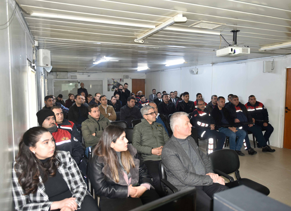 Büyükşehir’in hizmet içi eğitim seminerleri başladı

