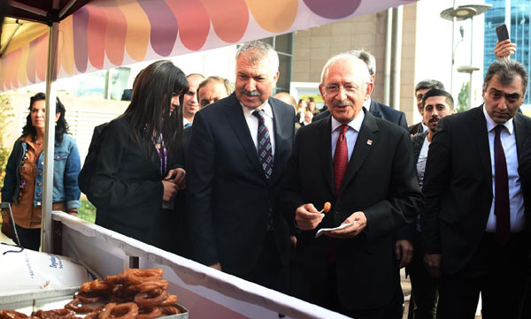 Karalar’dan Ankara’da gövde gösterisi