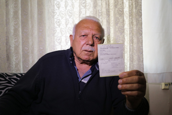 Ağrı kesici krem siparişi verdi saç çıkartan su geldi