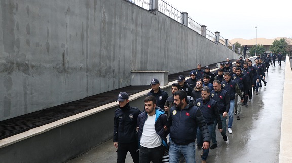 PKK'nın gençlik yapılanmasına 5 tutuklama