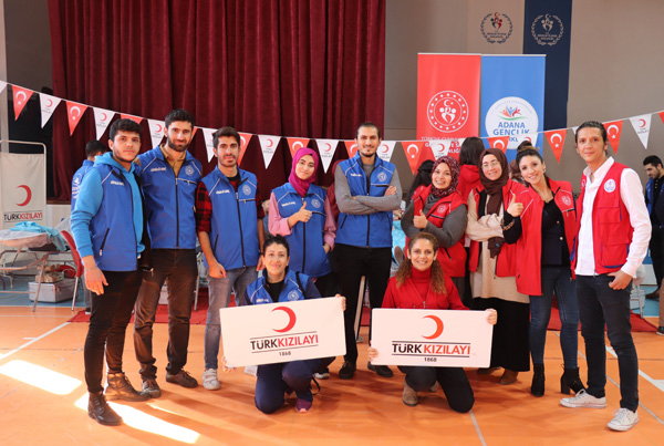 Gençlik Merkezinden kan bağışı kampanyası