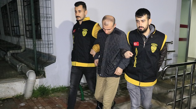 Adana’da fuhuş operasyonu