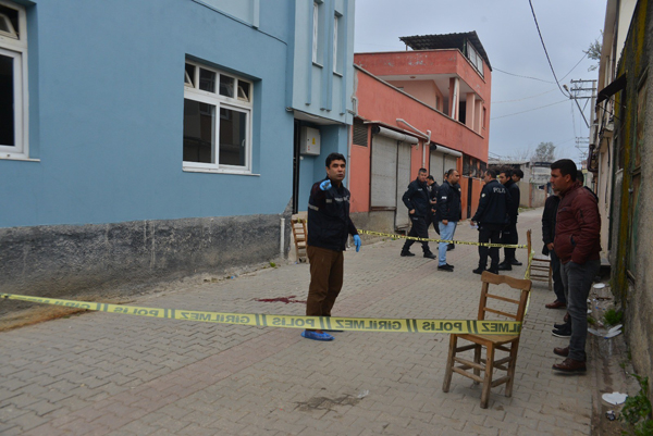 Sokak ortasında silahlı saldırıda öldü