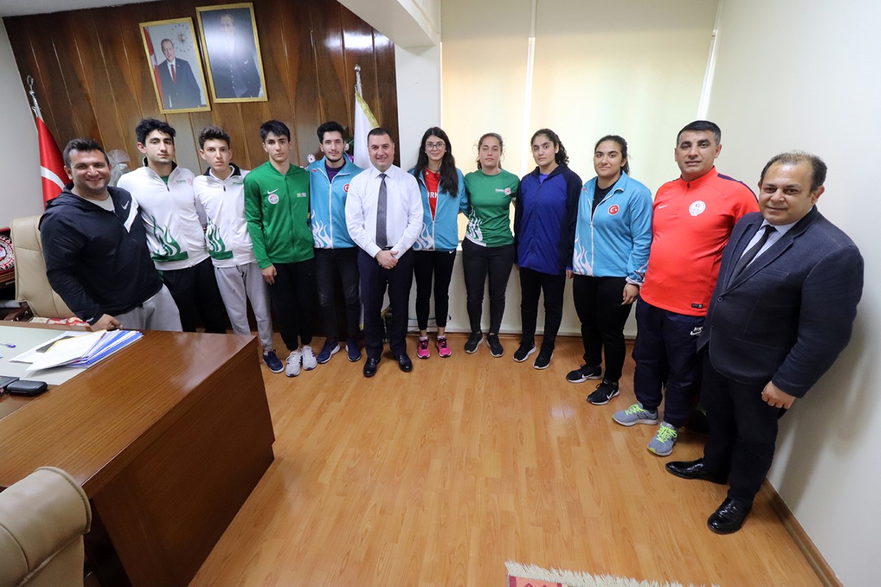TOHM Atletizm Sporcuları başarıya koşuyor