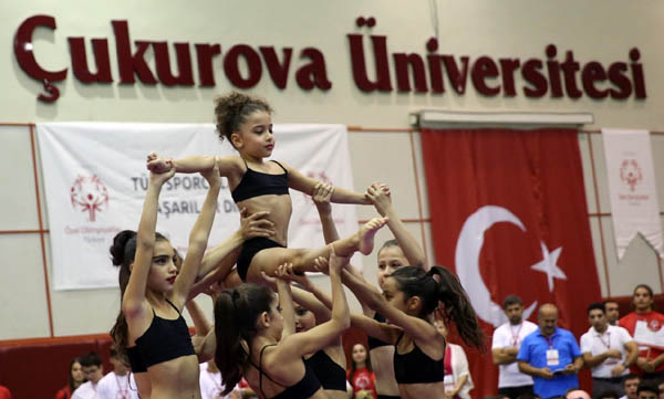 267 özel sporcu olimpiyatlarda buluştu