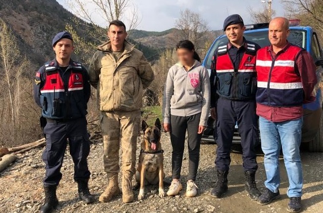 KAHRAMAN KÖPEK HAYAT KURTARDI