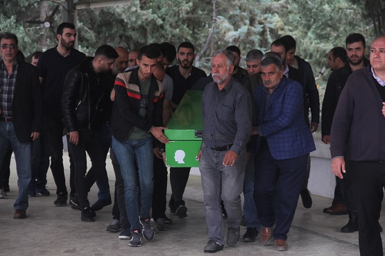 3 mezarlığa da defnedilemedi!