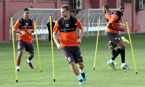 Adanaspor'da tempo arttı
