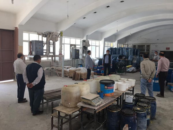 Liseli öğrenciler 36 ton dezenfektan üretti