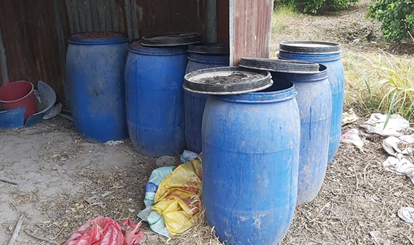 Adana'da kaçak içki operasyonu